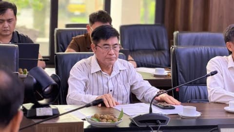 Chủ tịch Hội Trầm hương Việt Nam tham dự cuộc họp về phát triển cây Dó bầu tại Hà Tĩnh